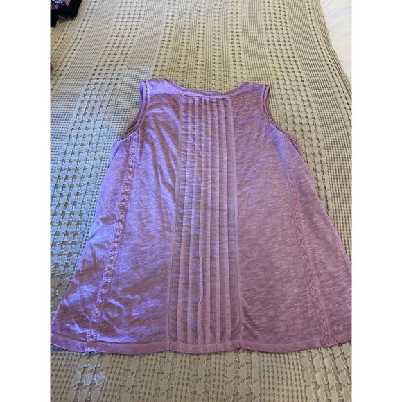 BUNDLE of  2  Tank Tops Sleeveless  Plus Size XL   light & perfect for Summer! - Picture 12 of 12